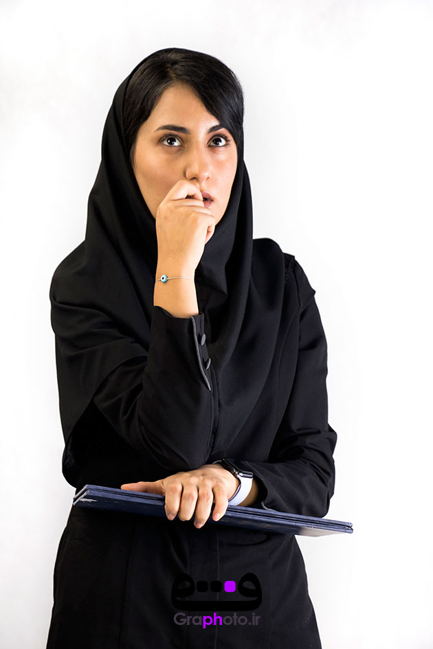 دانشجو در حال فکر کردن
