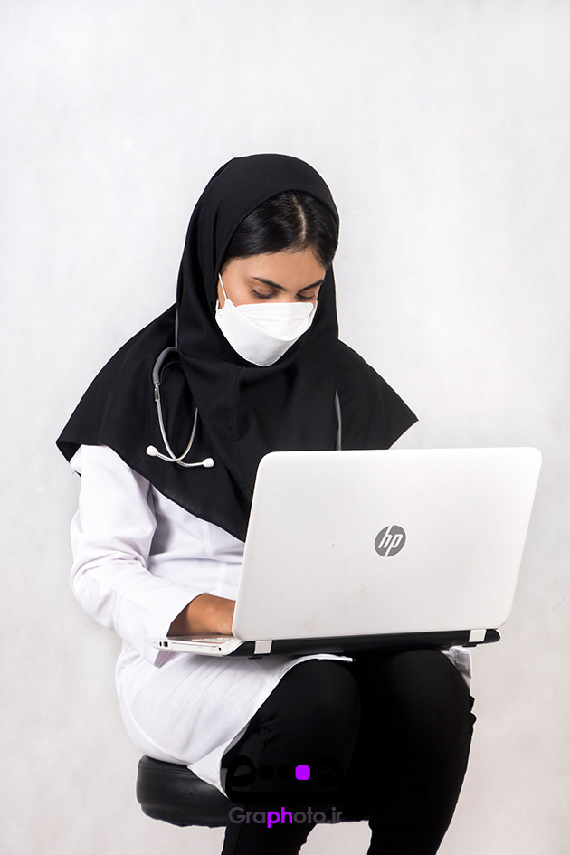 دانلود عکس با کیفیت دانشجو پزشکی