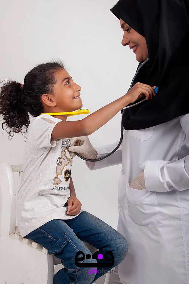 دانلود عکس ارتباط کودک و پزشک