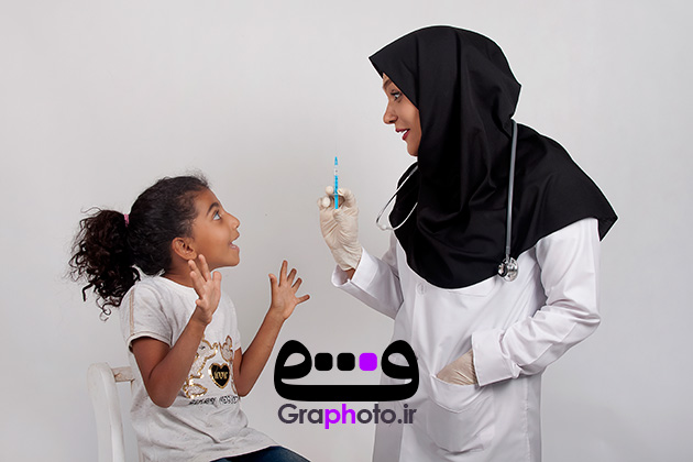 دانلود عکس با کیفیت ترس کودک از آمپول