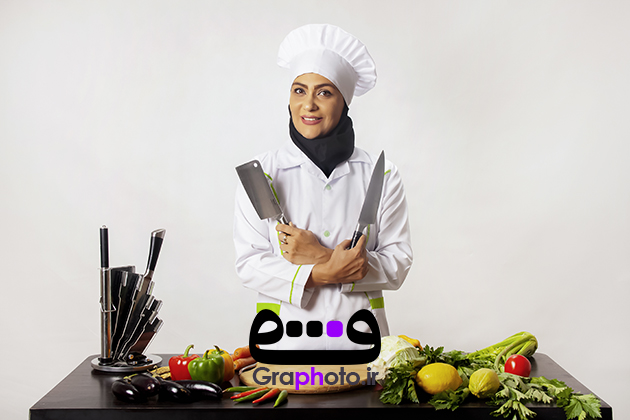 عکس با کیفیت آشپزبا کاردهای آشپزخانه
